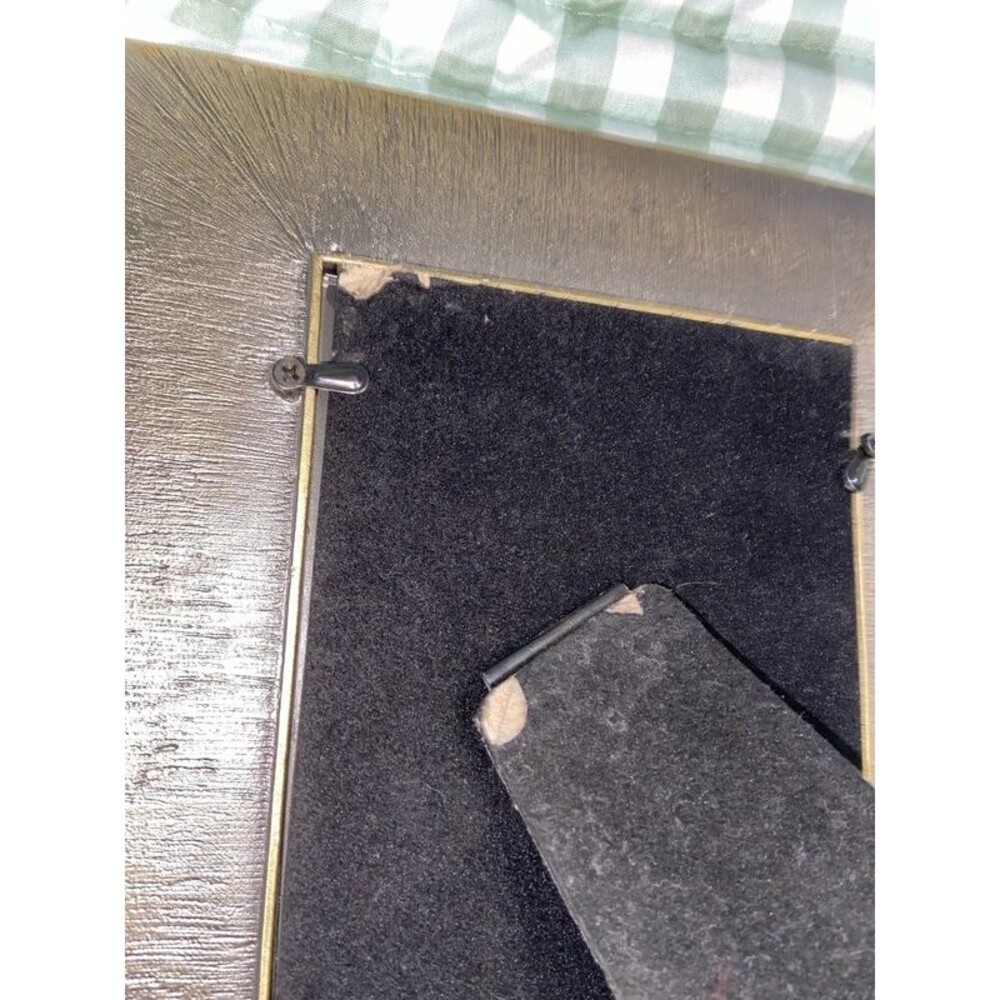 Metal Picture Frame - Picture 4 of 5